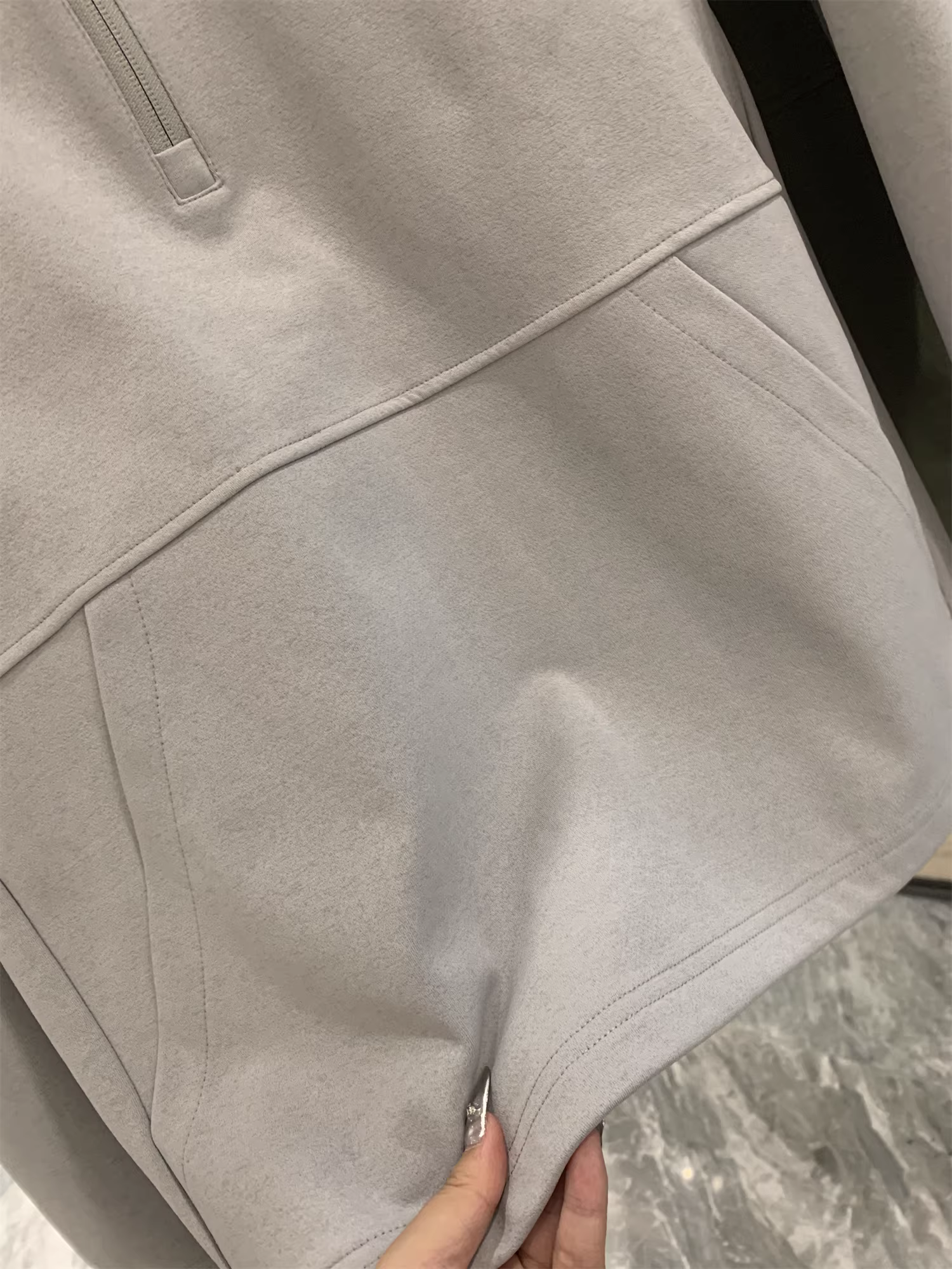 Dòng sản phẩm Don Quixote Urban Function! Áo nỉ dài tay thể thao ngoài trời có khóa kéo nửa thân màu trơn dành cho nam mùa thu đông hợp thời trang