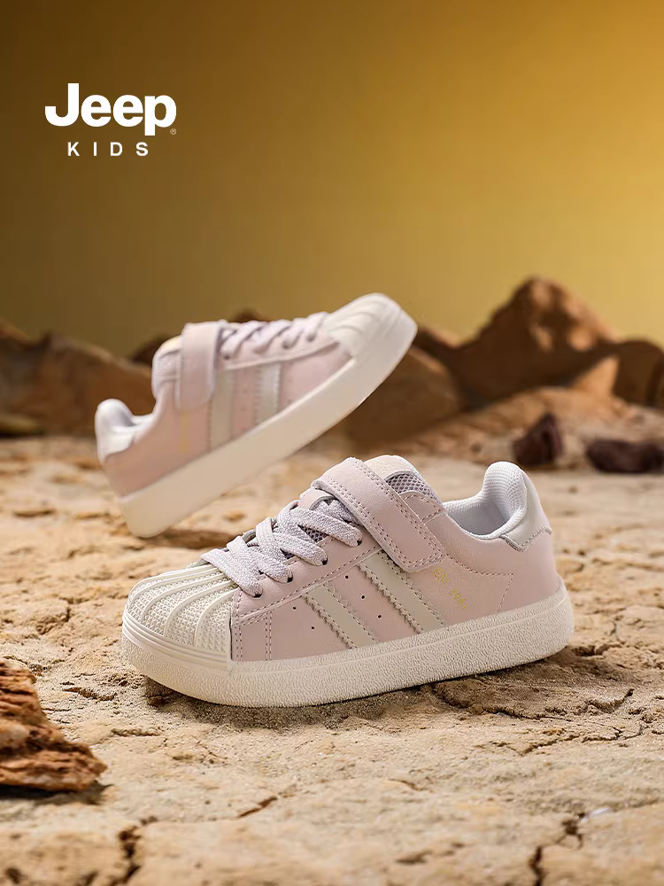 Giày thể thao trẻ em Jeep màu đen, giày mùa thu đông 2025, kiểu dáng mới, mũi giày cứng cáp, giày trẻ em đế mềm, giày trẻ em thường ngày