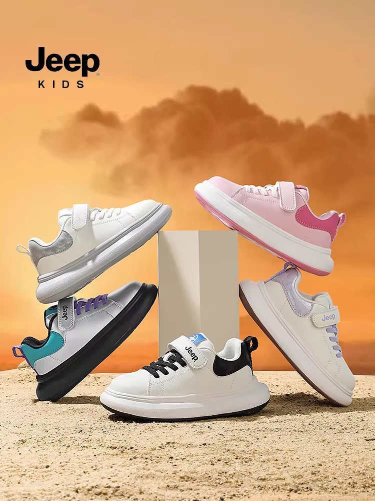 Giày thể thao thông thường dành cho trẻ em Jeep Giày trắng McQueen dành cho bé gái mùa thu 2025 Giày thể thao đế mềm màu trắng mới dành cho bé trai