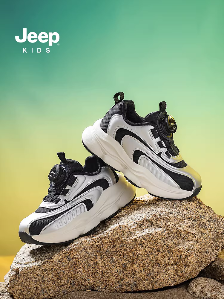 Giày thể thao trẻ em Jeep màu đen, giày đi bộ thường ngày mùa thu 2025, giày trẻ em mới, đế mềm, giày chạy bộ trẻ em