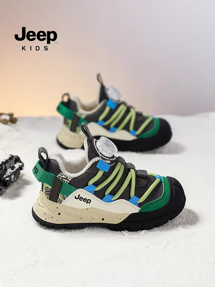 Giày trẻ em Jeep, giày bé trai, giày đi bộ ngoài trời, giày cotton lót lông cừu mùa đông mới 2025, giày thể thao trẻ em