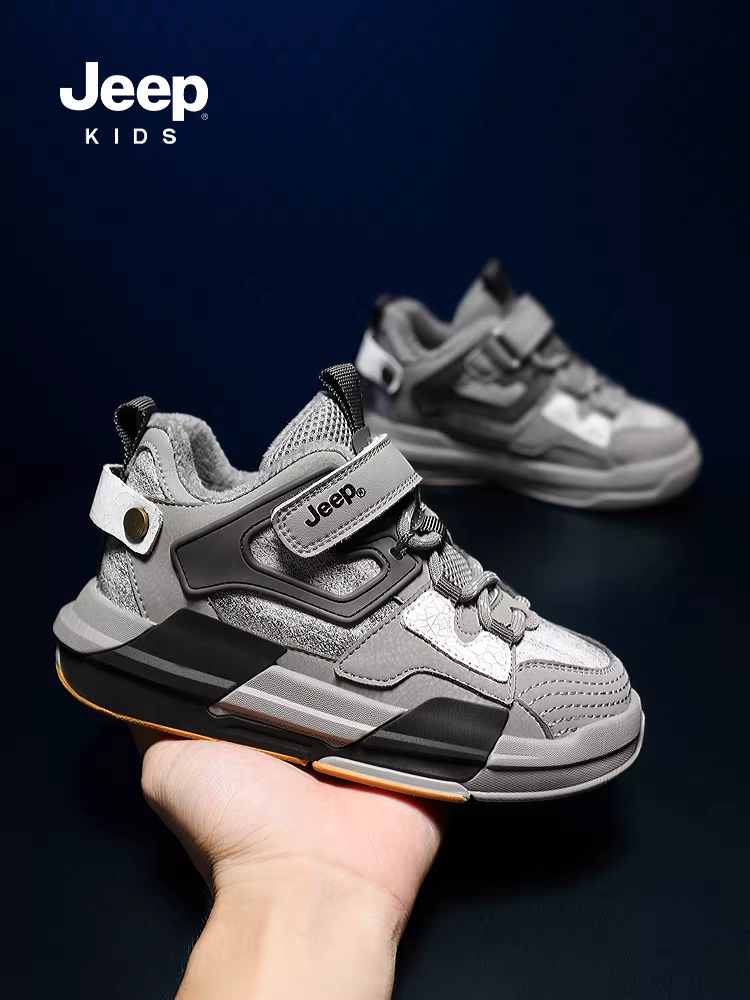 Giày trẻ em Jeep dành cho bé gái, giày cotton hai lớp, giày thể thao giữ ấm lót lông cừu mùa đông, mẫu mới 2025, mặt da, giày trẻ em chống thấm nước.