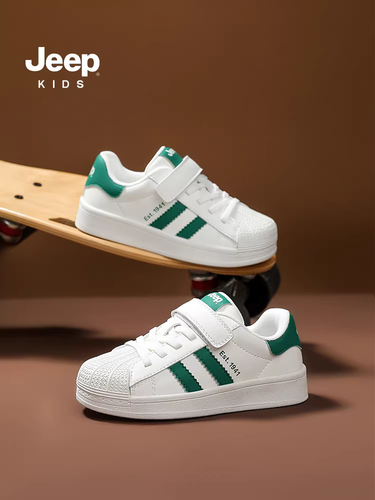Giày thể thao trẻ em Jeep 2025 mẫu mới mùa thu, giày cho bé trai lớn hơn, thoáng khí, chống trơn trượt, giày thể thao thường ngày cho bé gái