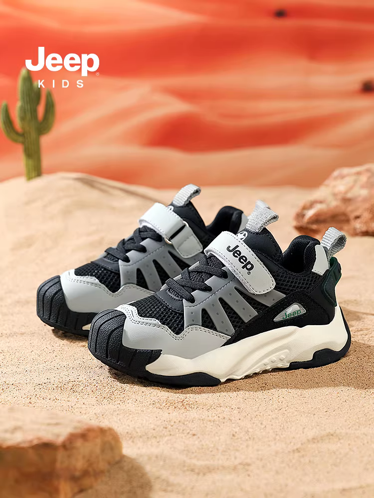 Giày thể thao màu đen cho bé trai Jeep 2025 giày chạy bộ thoáng khí mùa xuân thu mới dành cho bé gái giày trẻ em nhẹ chống trượt