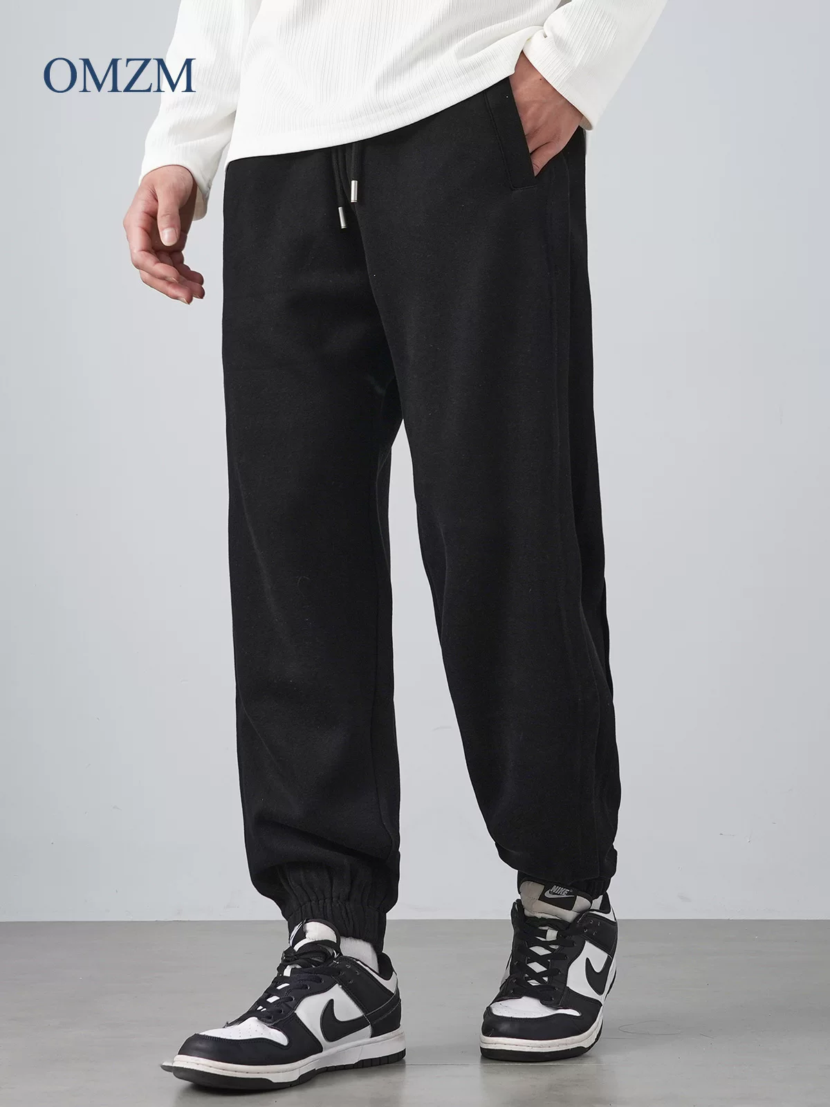 Quần jogger lông thỏ hạng nặng kiểu Mỹ của OMZM dành cho nam, mùa thu đông 2024, lót lông cừu, dày dặn, quần thể thao dáng rộng, phong cách thường ngày