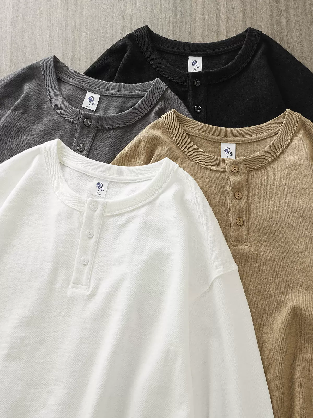 Áo thun cổ henley nam chất liệu cotton dày 400g, tay dài, kiểu vintage mùa thu, đường may ba lớp, chất liệu cotton nguyên chất.