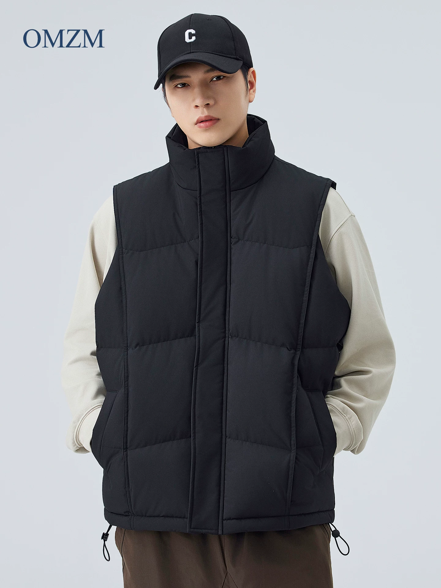 Áo vest cotton cổ đứng OMZM dành cho nam, áo vest dày dặn ấm áp phong cách Mỹ mùa đông, áo khoác đệm màu trơn rộng rãi.