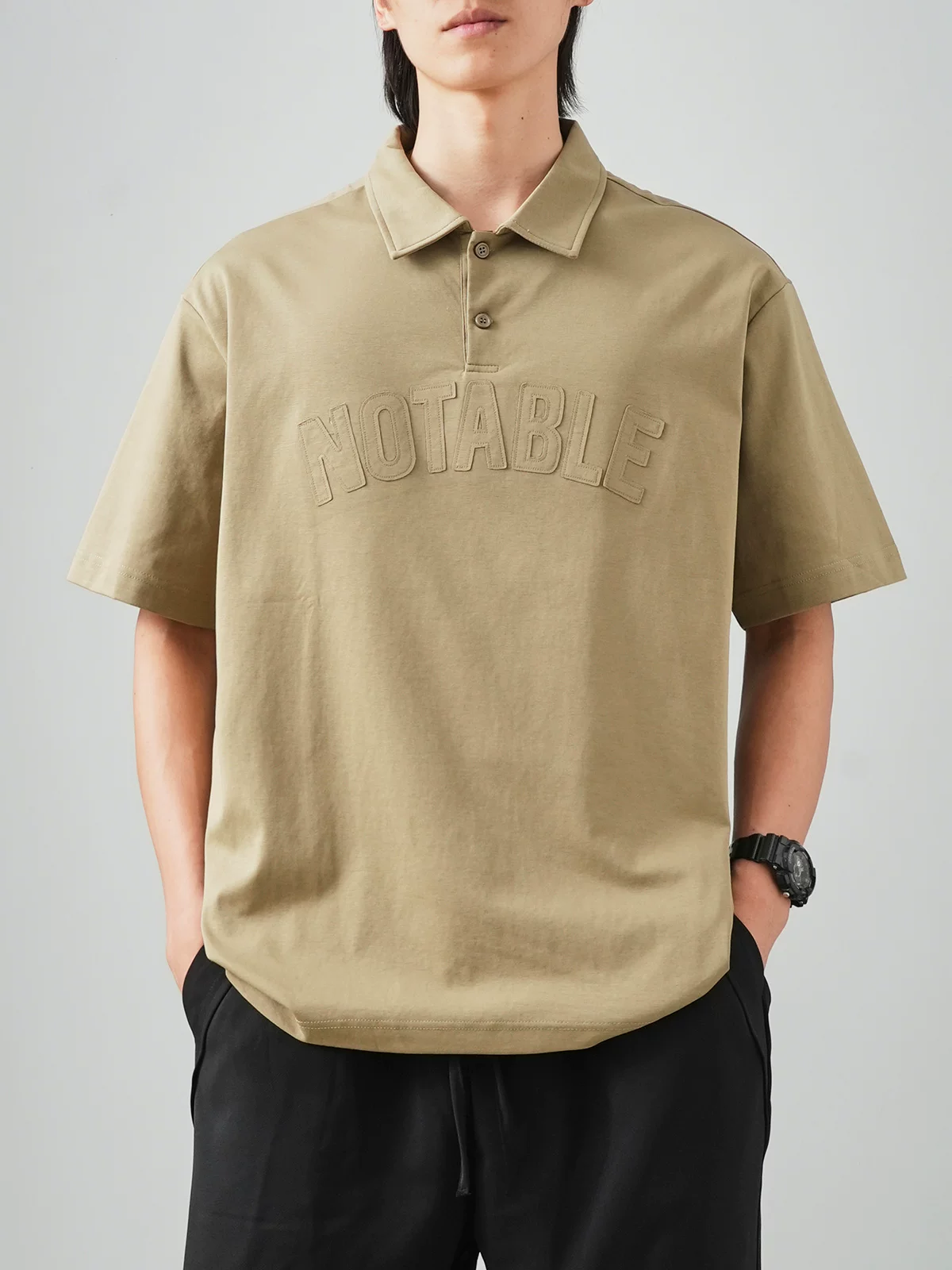 Áo polo nam OMZM chất liệu cotton lụa mát lạnh tay ngắn mùa hè, áo thun in chữ phong cách đường phố, dáng rộng, cổ trụ, tay lửng.