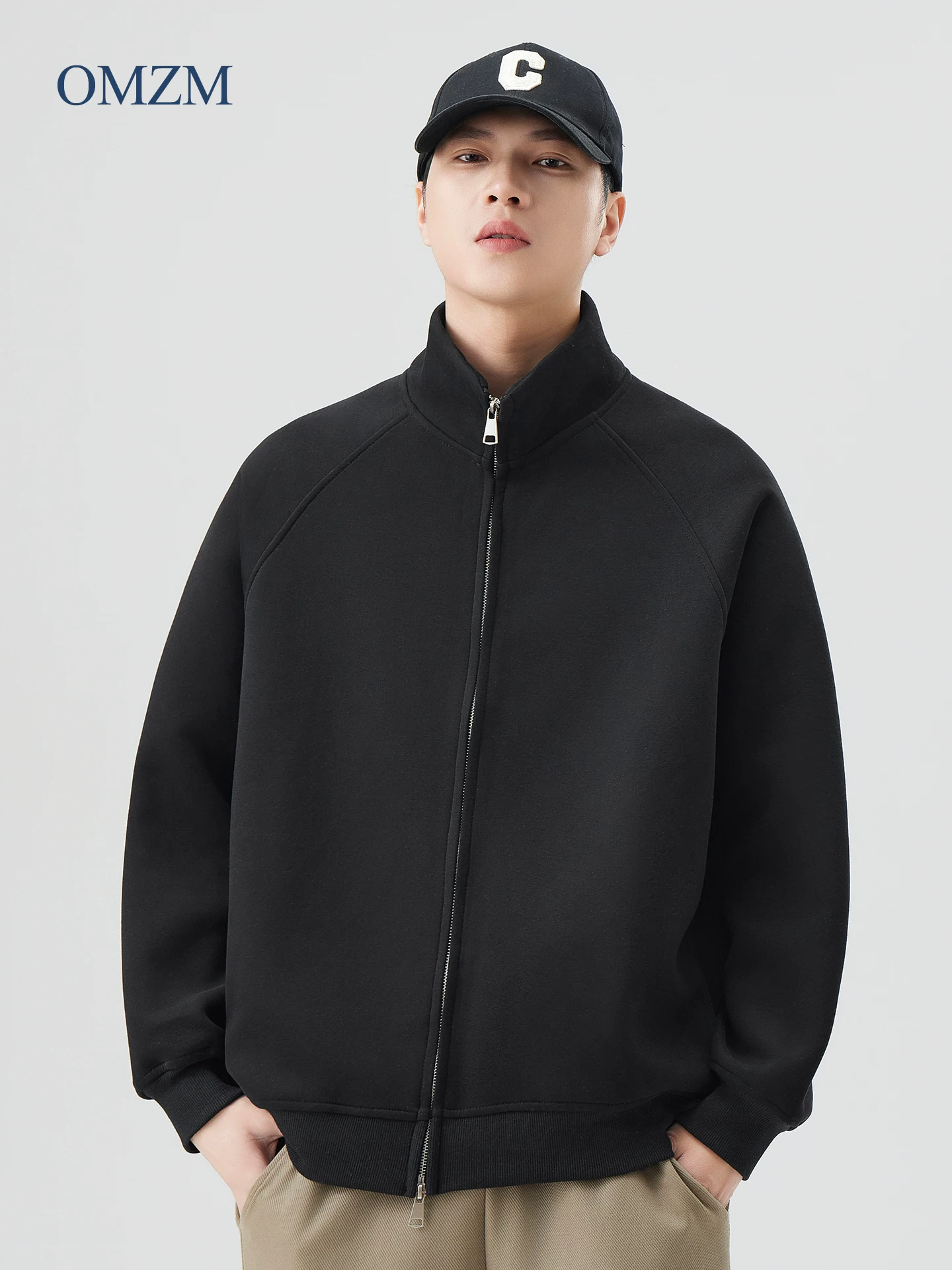 Áo len cardigan cổ đứng hạng nặng kiểu Mỹ của OMZM dành cho nam giới, áo khoác dáng rộng có khóa kéo ấm áp mùa thu đông kiểu dáng áo khoác đường phố cao cấp