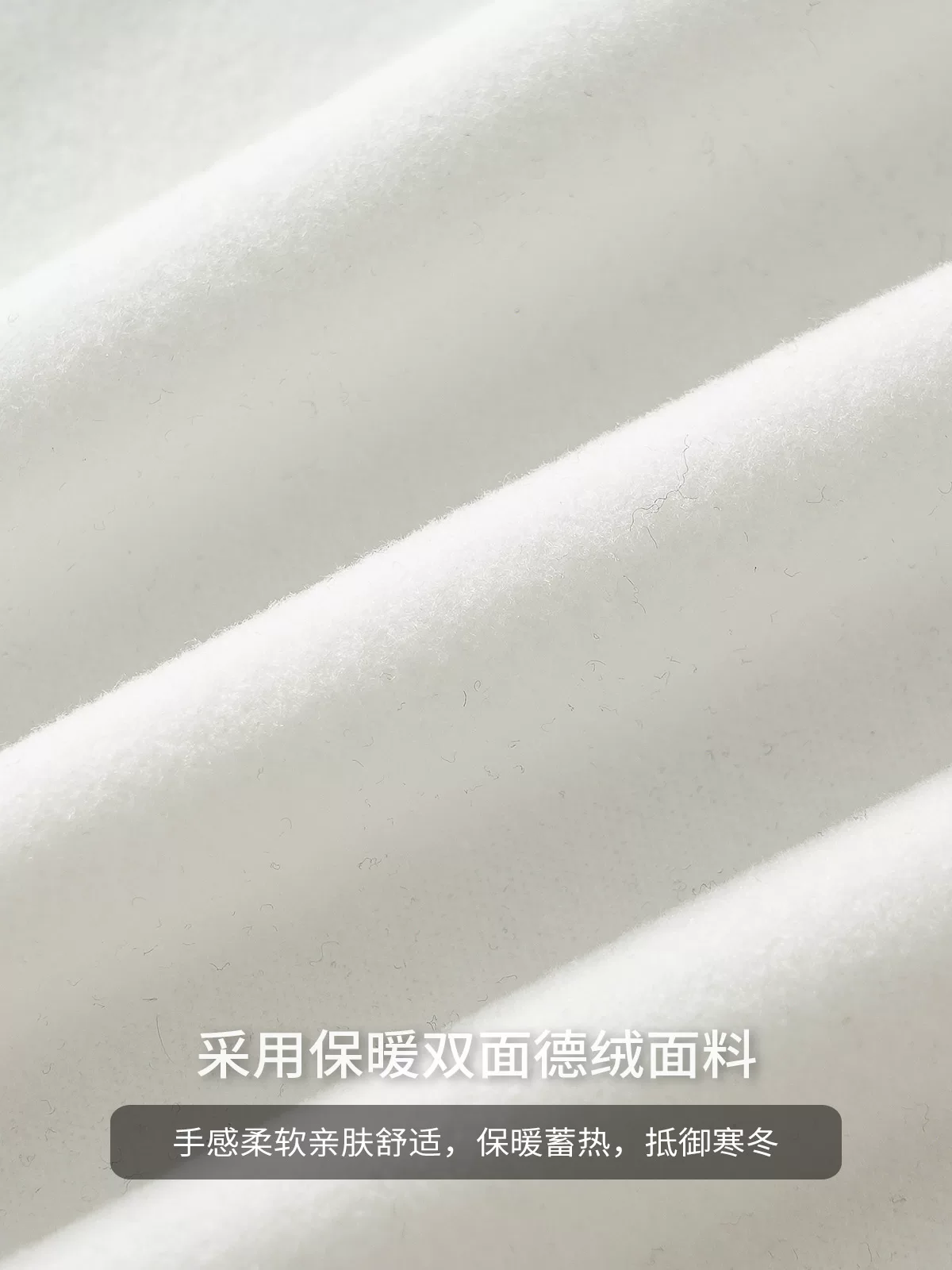 Áo sơ mi giữ nhiệt hai mặt OMZM dành cho nam, áo thun dài tay thêu mùa đông mới, dày dặn và ấm áp, áo len cổ tròn mặc bên trong.