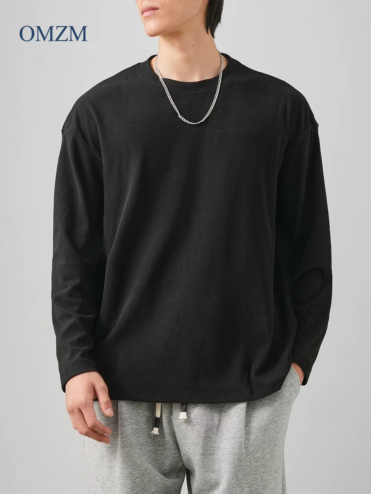 Áo thun dài tay nhung hạng nặng OMZM270G của Đức dành cho nam, áo sơ mi màu trơn sọc dọc mùa thu đông, áo thun cổ tròn.