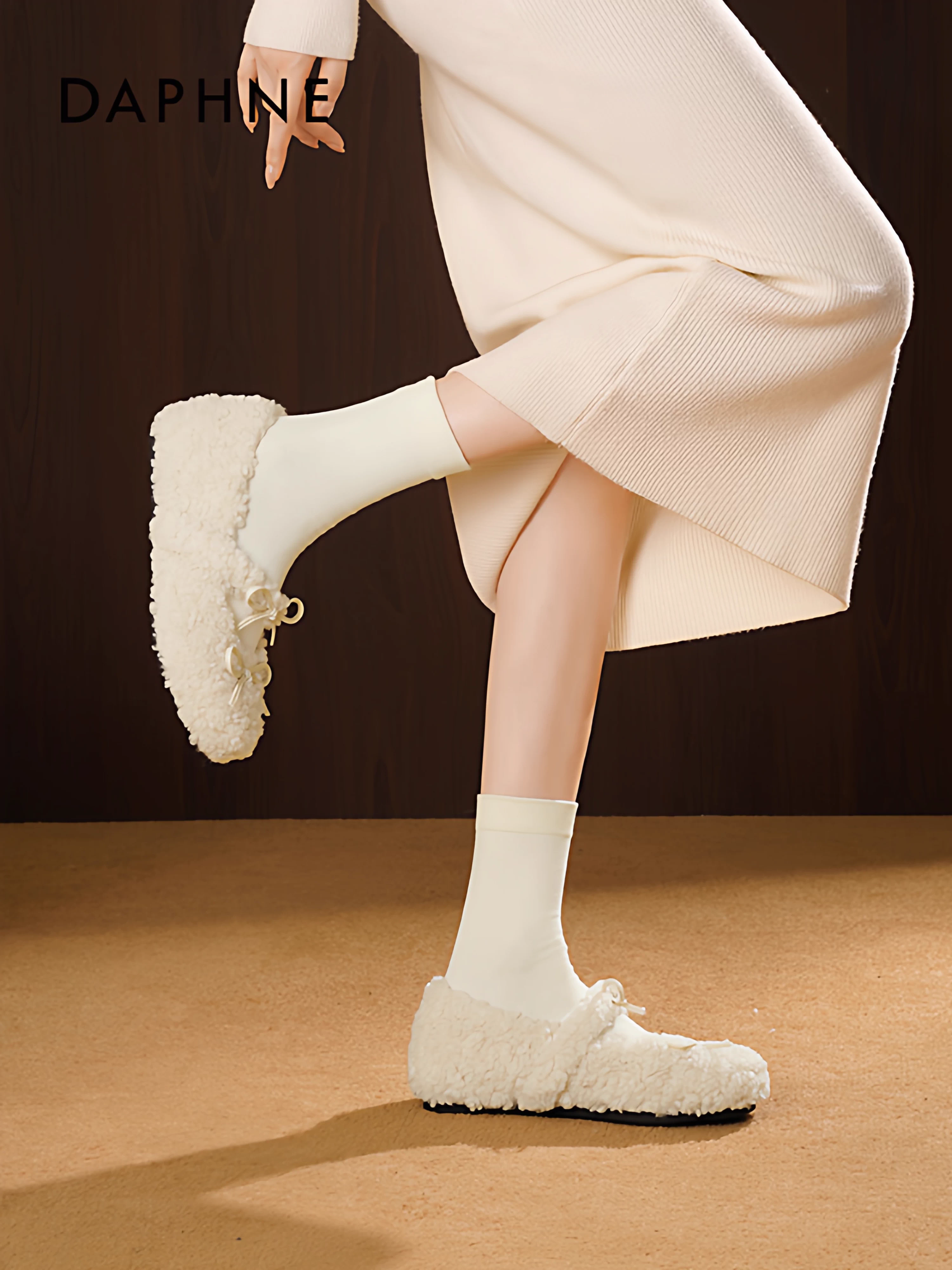 Giày lông mềm Daphne dành cho nữ, mẫu mới thu đông 2025, giày nữ đi ngoài trời, giày bông ấm áp, giày Mary Jane nữ.