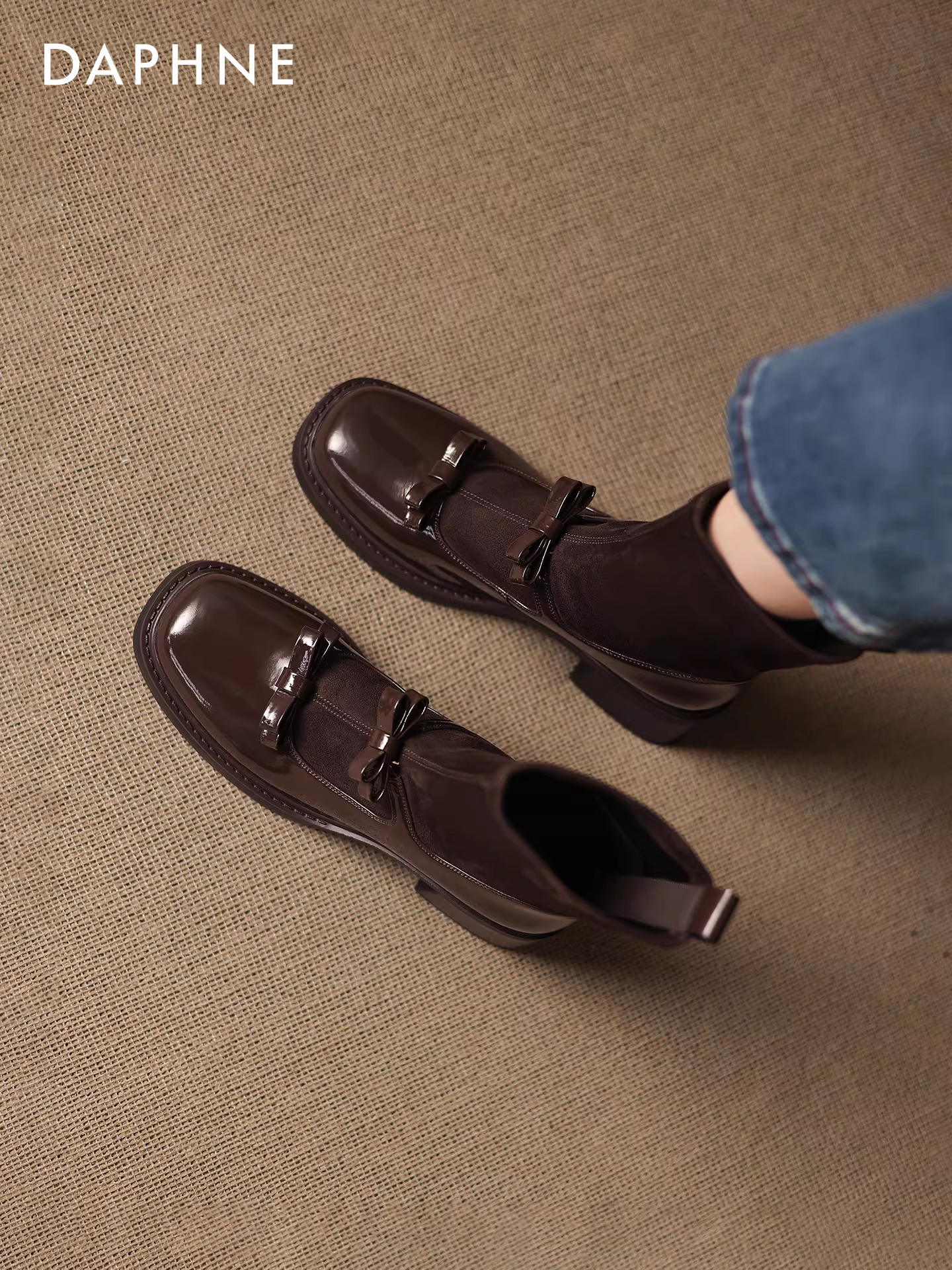 Giày bốt ngắn đen kiểu dáng thanh lịch Daphne dành cho nữ, mẫu mới thu đông 2025, lót lông cừu, kiểu Pháp, kiểu Martin, cao gót