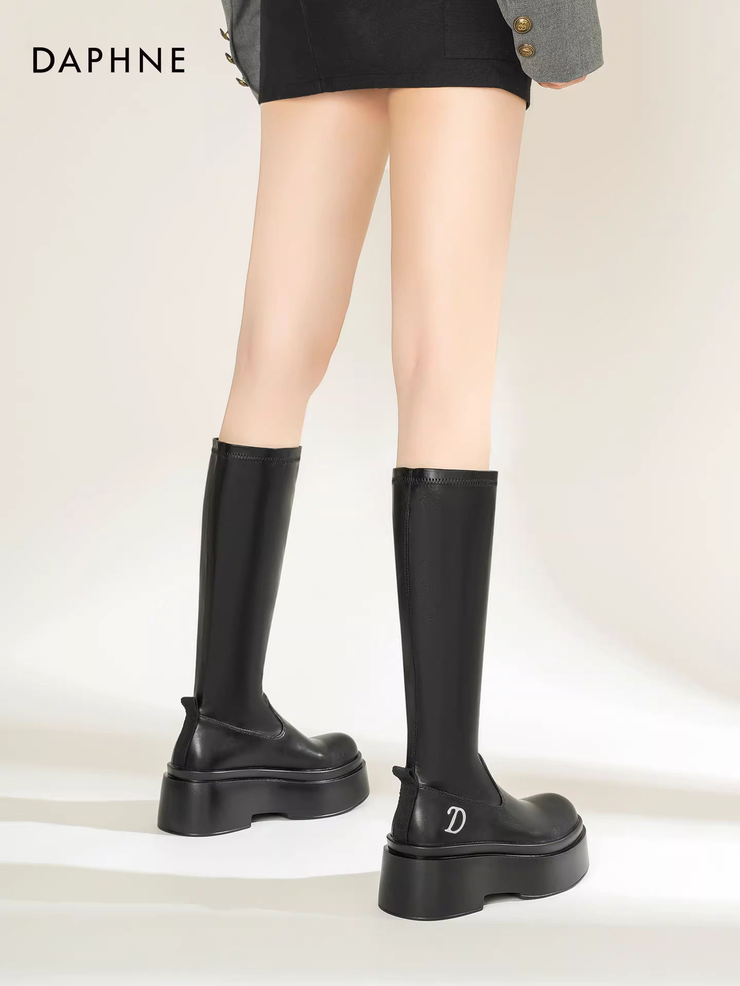 Giày bốt cao cổ đế dày Daphne dành cho nữ 2025, kiểu mới màu đen, chất liệu thun ôm sát, kiểu dáng cao cổ, phong cách hiệp sĩ, giày bốt dài hot girl