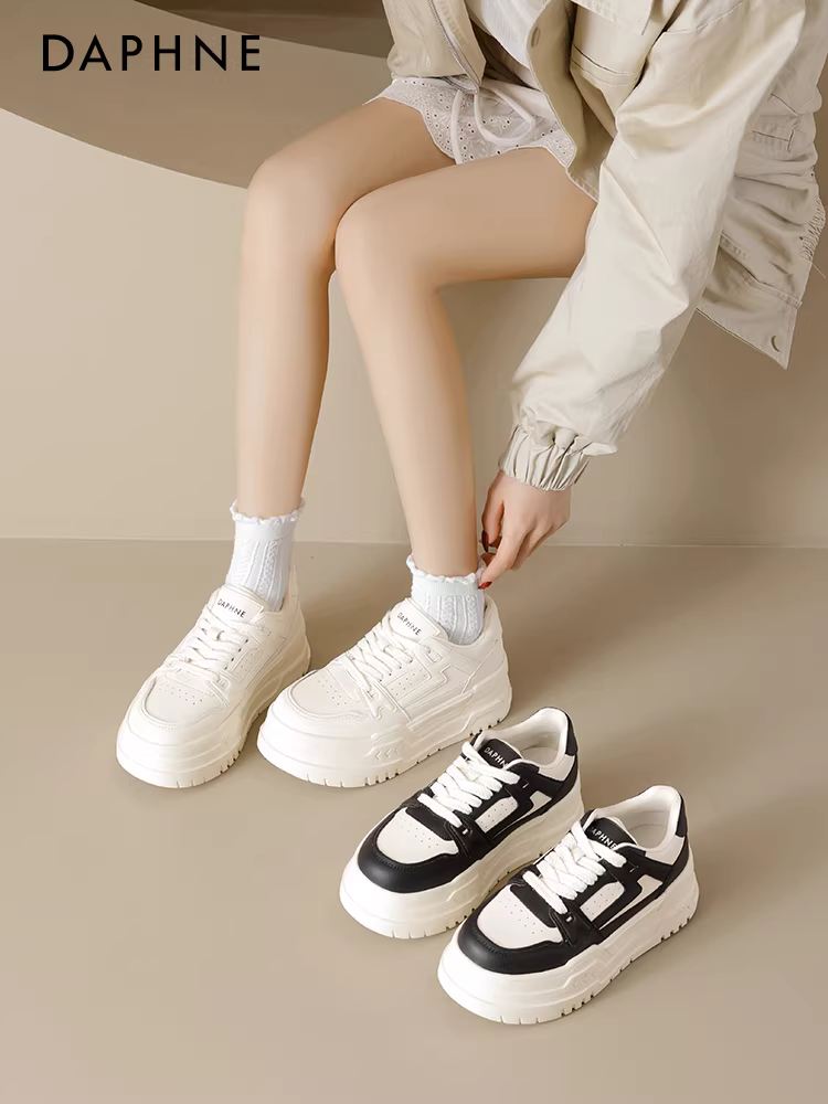 Giày thể thao đế dày màu trắng Daphne dành cho nữ, kiểu mới mùa thu 2025, tăng chiều cao, đa năng, thể thao, thường ngày