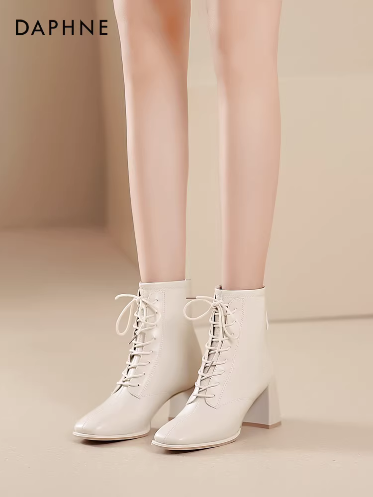 Giày bốt cao gót ngắn Daphne dành cho nữ, bốt Martin trắng đa năng thời trang thu đông, bốt mũi vuông, giày nữ, bốt cao đến mắt cá chân.