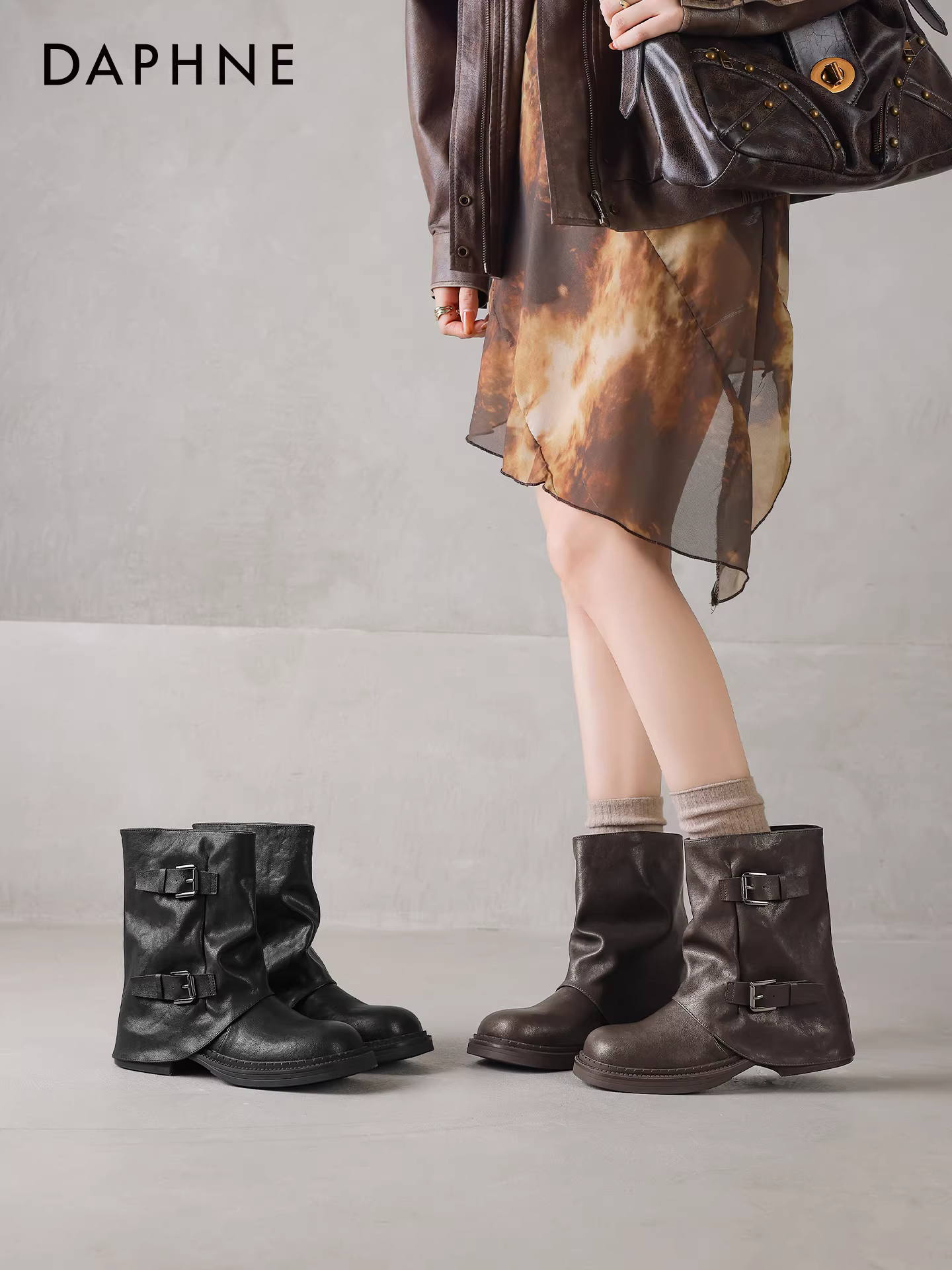 Giày bốt Daphne kiểu Anh, đế dày, tăng chiều cao, mùa thu đông 2025, màu đen, dành cho nữ