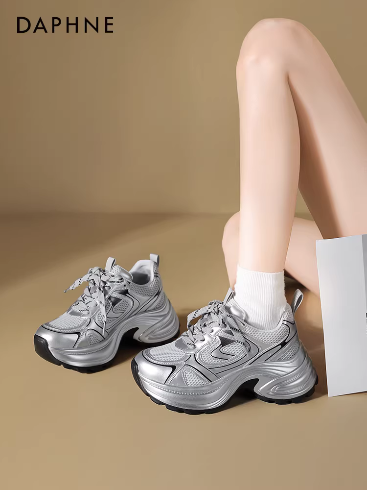 Giày thể thao nữ Daphne Silver Dad 2025 mới, mùa đông, lót lông cừu, đế dày, tăng chiều cao, đa năng