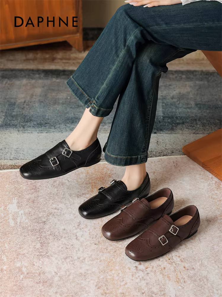 Giày bệt Daphne dành cho nữ mùa xuân 2026 mới phong cách retro Anh quốc đa năng giày da Baroque