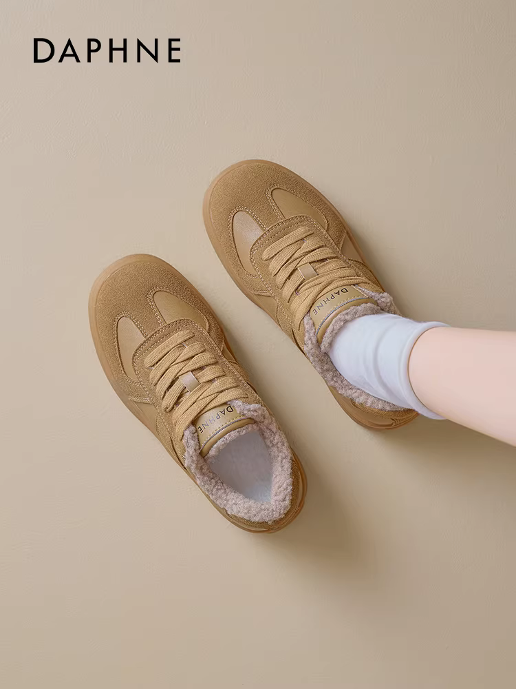 Giày tập luyện mùa đông Daphne lót lông cừu của Đức dành cho nữ, giày cotton ấm đế dày, giày thể thao lót lông cừu mùa đông 2025, ủng đi tuyết chống trơn trượt.