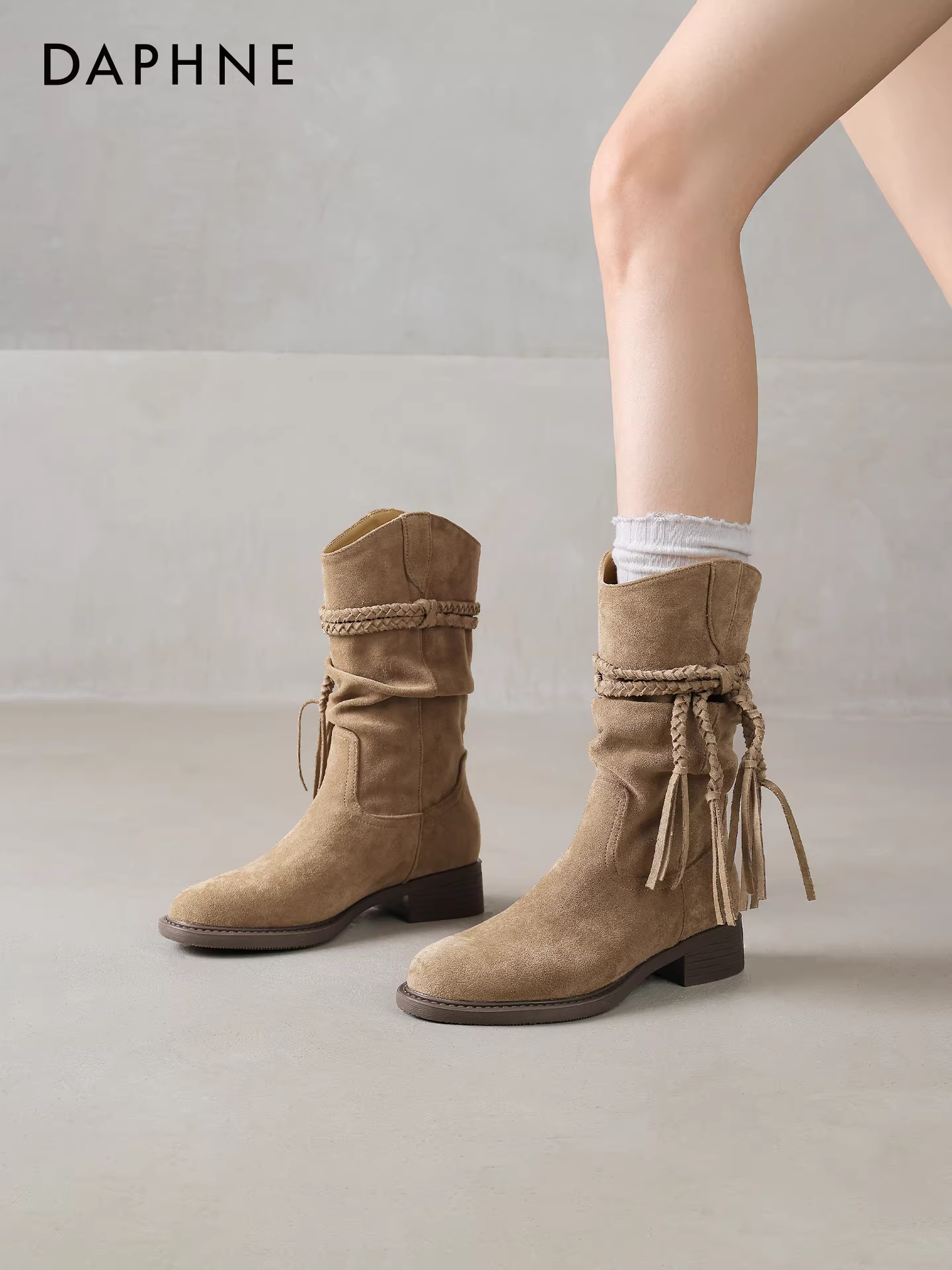 Giày bốt Daphne nữ, bốt ngắn mùa đông 2025 mới, bốt nữ Melard lót lông mềm, bốt Martin có tua rua, chiều dài đến giữa bắp chân.