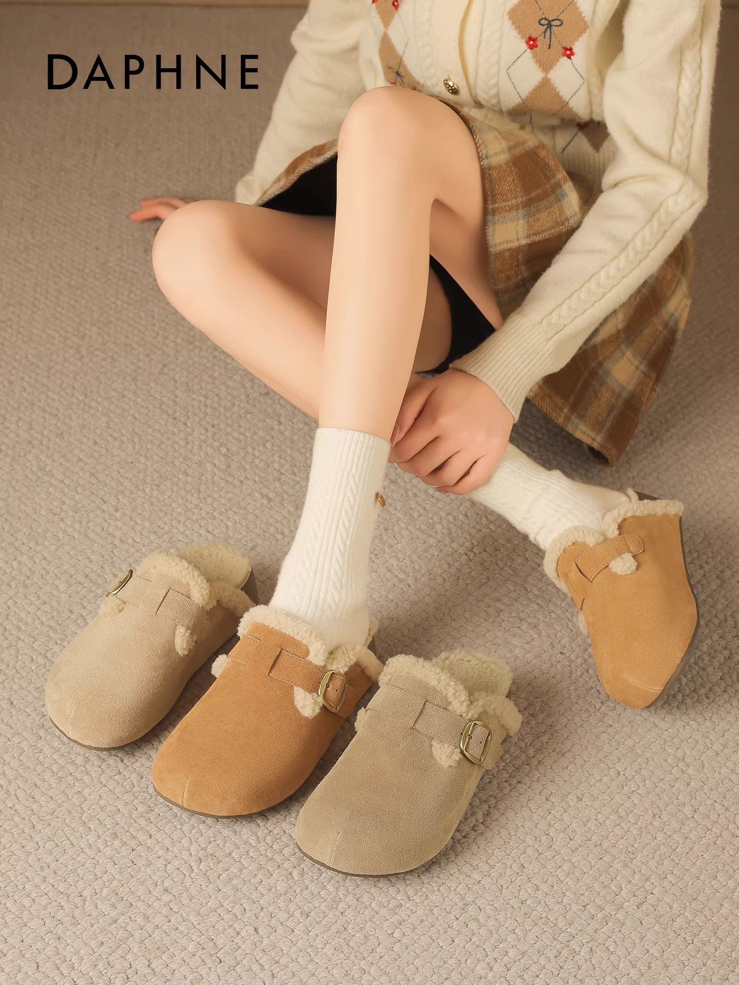 Giày Birkenstock đế dày Daphne dành cho nữ 2025, giày mùa đông mới ấm áp, lót lông mềm mại, kiểu Mary Jane, mũi kín.