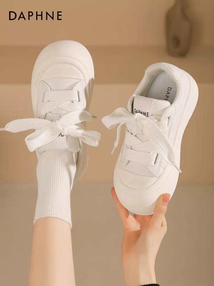 Giày thể thao đế dày màu trắng Daphne dành cho nữ, kiểu mới 2025, giày vải đa năng, giày thể thao nữ