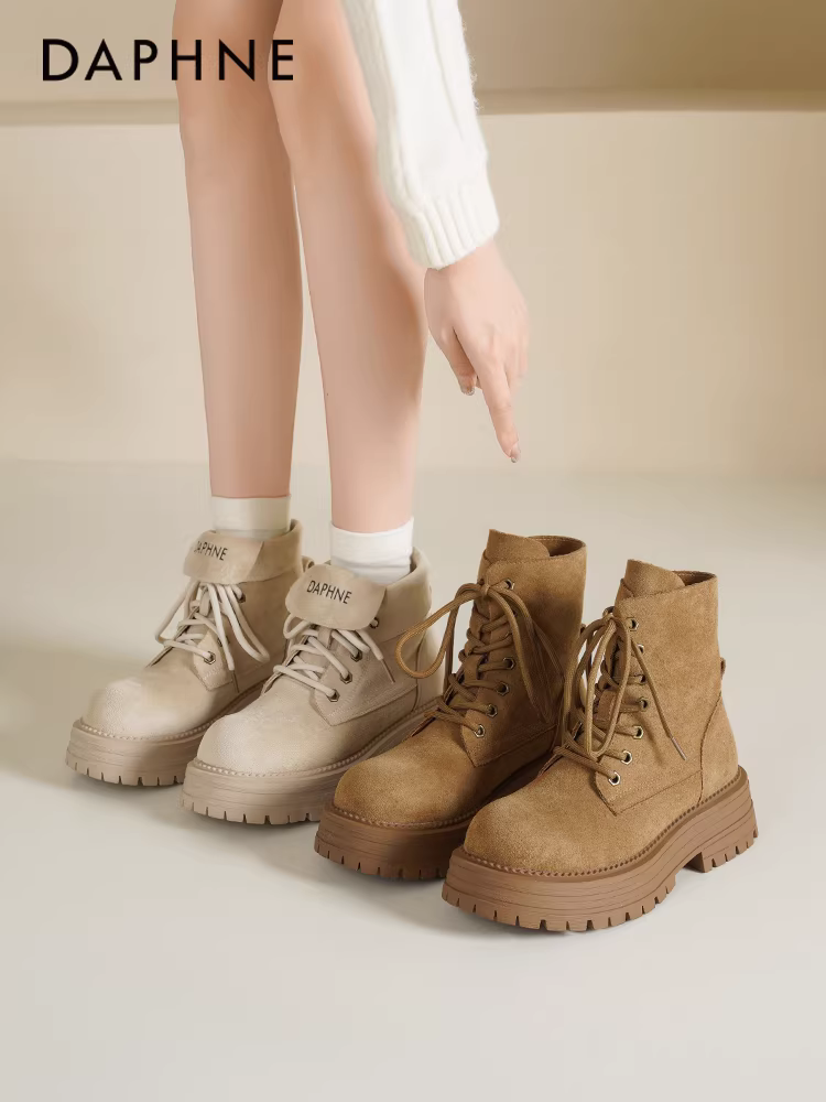 Giày bốt Martin đế dày Daphne dành cho nữ 2025, mẫu mới thu đông, kiểu lật màu vàng, giày hai kiểu, giày bốt ngắn màu nâu nữ