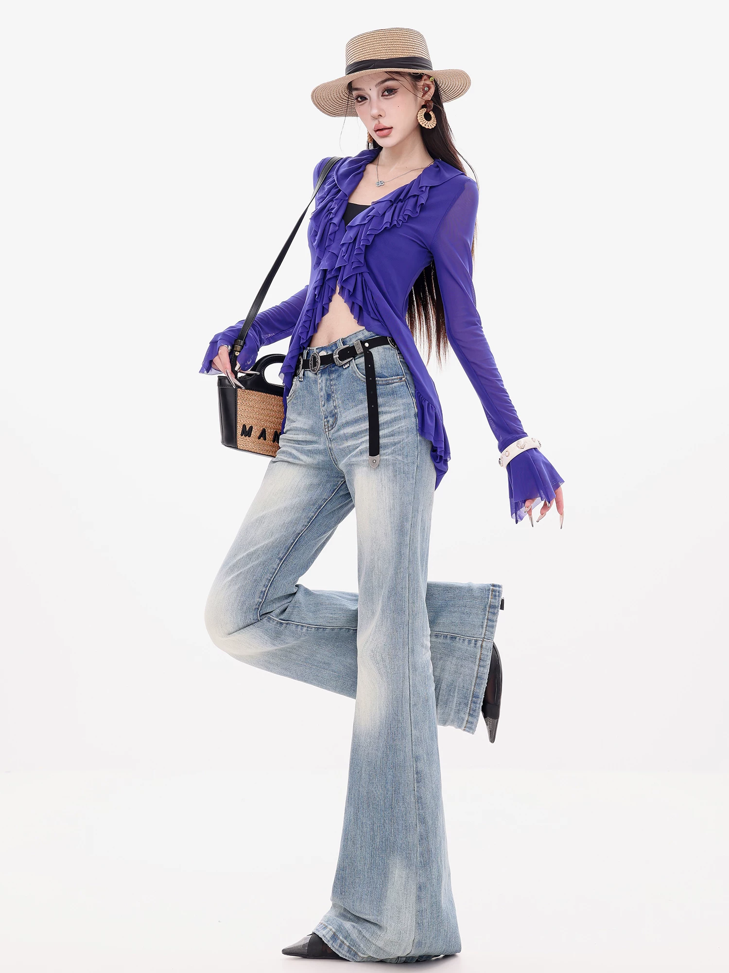 Quần Jeans Xòe Ôm Body Phong Cách Mỹ Chính Hãng ABWEAR Curve Genius - Quần Bootcut Cạp Cao Giúp Giảm Béo Cho Nữ