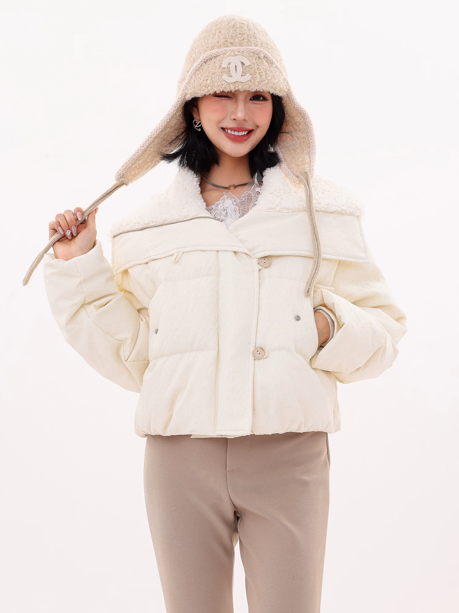 Áo khoác bông ngắn mùa đông ABWLR Winter Love Song - Áo khoác phao nữ cổ trụ ấm áp mùa đông 2025