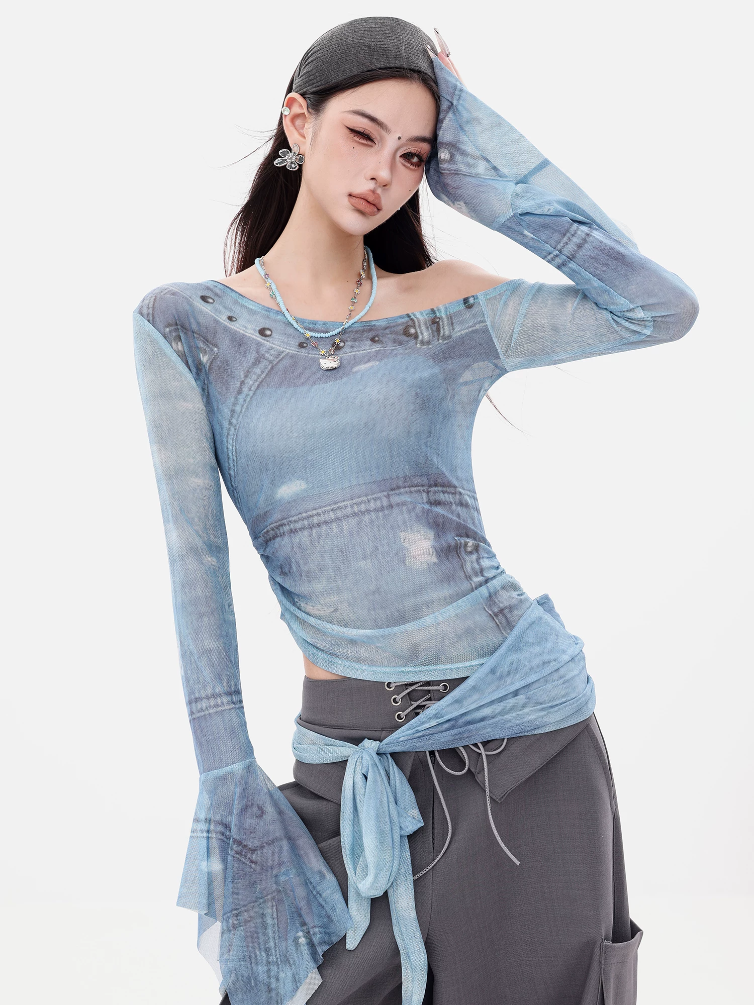 ABWEAR Urban Magazine - Áo thun lưới tay loe lệch vai phong cách hot girl nguyên bản dành cho nữ Thiết kế áo thun ôm vừa vặn