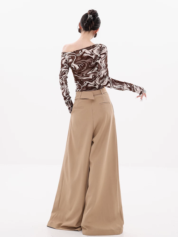 ABWEAR Modern Special Edition - Quần vest cao cấp màu kaki đầu thu nguyên bản dành cho nữ với thiết kế xếp ly xếp nếp và thiết kế dài đến sàn chân thẳng