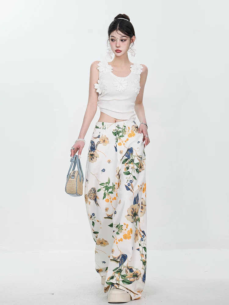 Quần jean ống rộng màu trắng thiết kế in họa tiết ABWEAR dành cho nữ, quần ống rộng dáng thẳng tôn dáng sành điệu