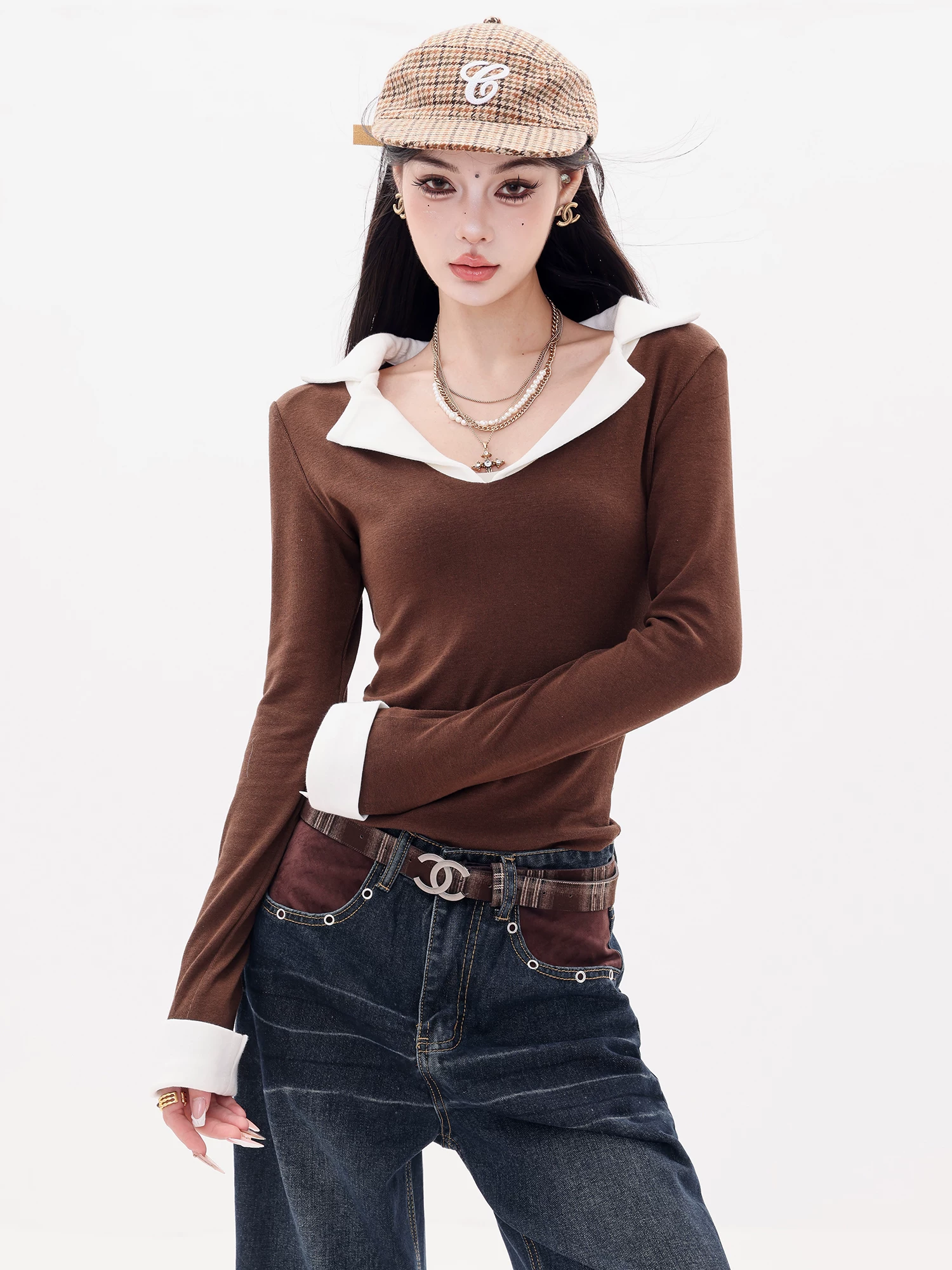 Áo thun nữ tay dài giả hai lớp màu cà phê cổ điển ABWLR Old Money New Rich, kiểu ôm sát