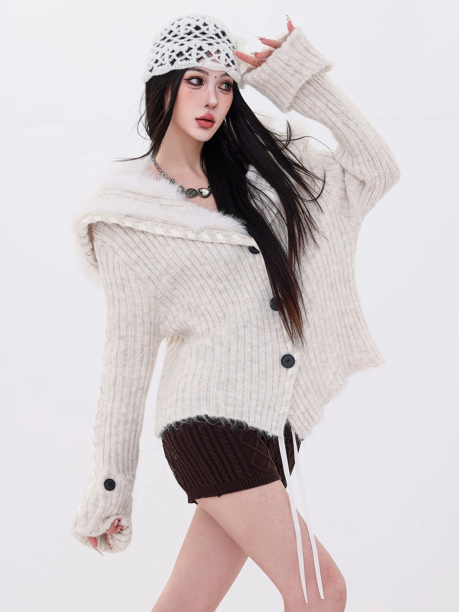 ABWLR Xuesong Diary - Áo len dệt kim có cổ lông thú kiểu dáng lười biếng nguyên bản dành cho nữ, áo khoác len dày có nút mùa thu đông