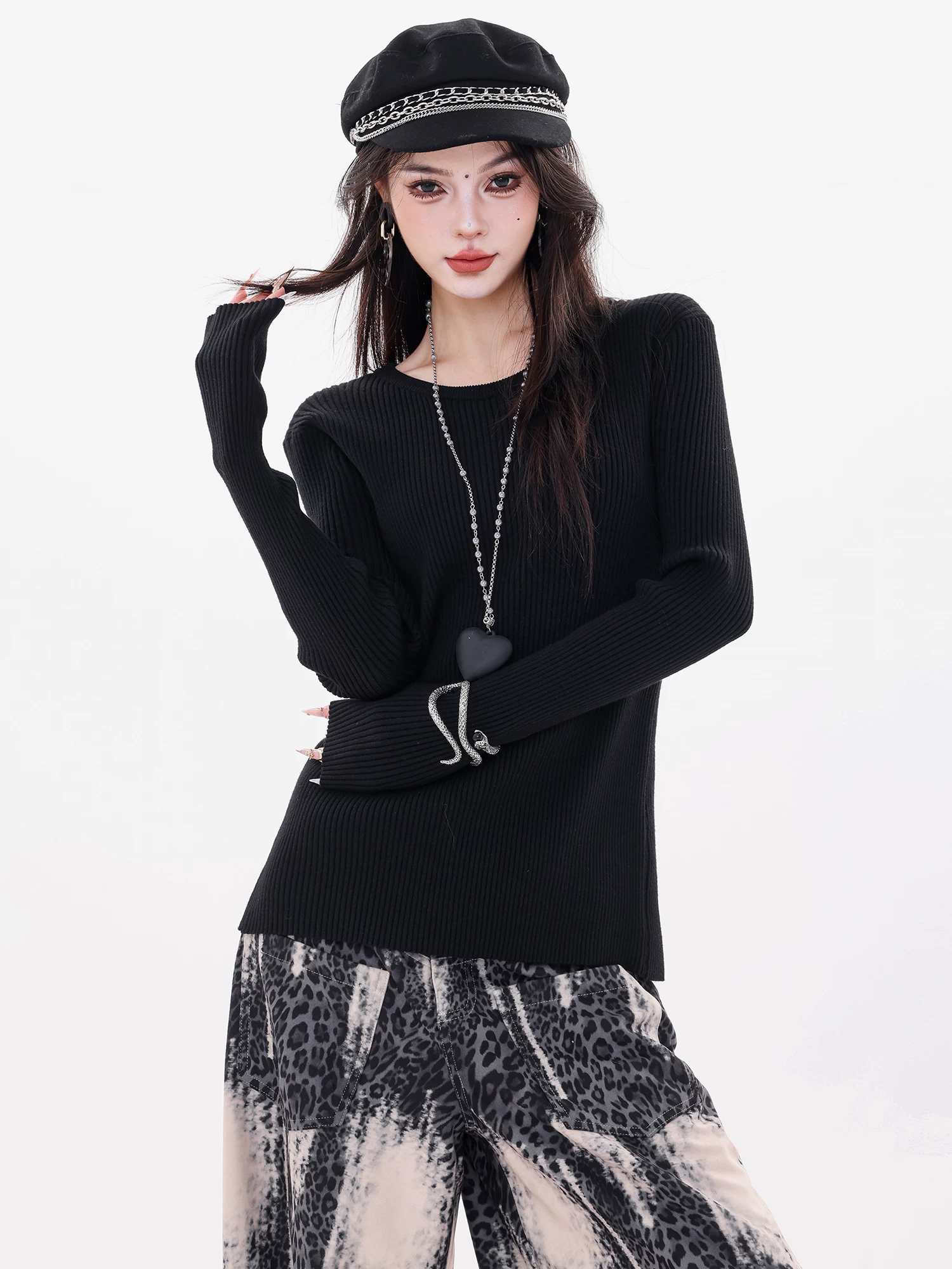 Áo dệt kim cổ tròn hở lưng phong cách hot girl Mỹ nguyên bản của ABWLR dành cho nữ, áo dài tay ôm vừa vặn mùa thu mới