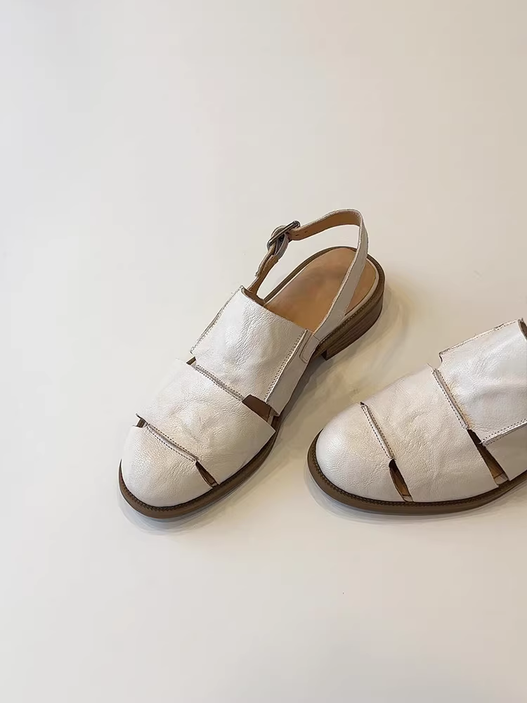 Phiên bản da cừu ~ dép quai hậu kiểu cổ điển, phong cách quý tộc, thiết kế khoét lỗ, mũi kín dành cho nữ, giày La Mã đế thấp bằng da thật đa năng có quai sau, thích hợp đi làm