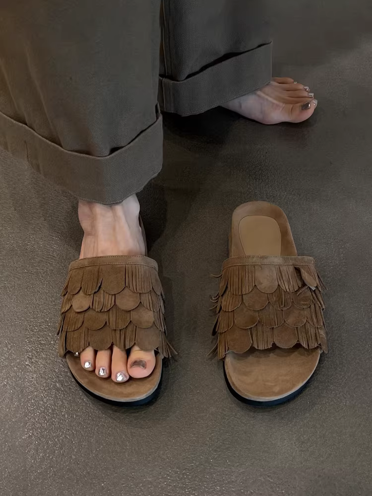 Phiên bản da cừu ~ Giày đi biển đế dày kiểu cổ điển phong cách tiền cổ điển bằng da thật dành cho nữ có tua rua, dép xỏ ngón mũi tròn đế bằng