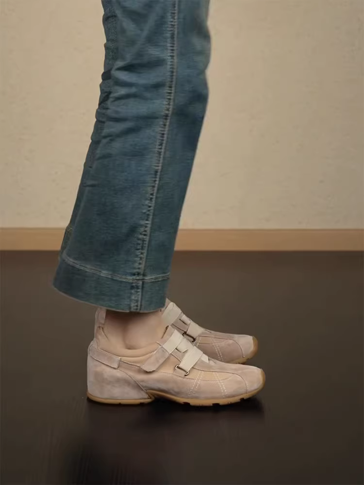 Phiên bản da cừu ~ Giày thể thao kiểu ballet thời trang mới dành cho nữ với độ tăng chiều cao ẩn, chất liệu da lộn, giày tập luyện kiểu Đức giản dị và thoải mái