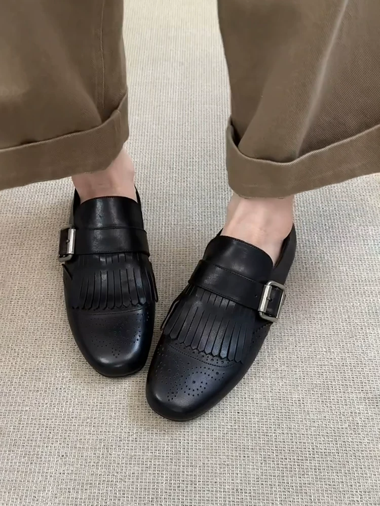 Phiên bản da cừu ~ giày lười mũi vuông bằng da thật kiểu retro dành cho nữ, giày da nhỏ có dây buộc màu đen đa năng có dây đeo tua rua