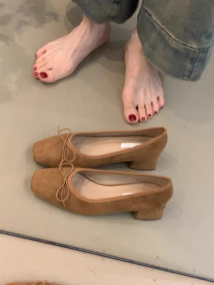 Phiên bản da cừu ~ Giày bà ngoại kiểu Pháp miệng nông dành cho nữ có nơ, mũi vuông, chất liệu da lộn, kiểu lười, giày nữ gót thô