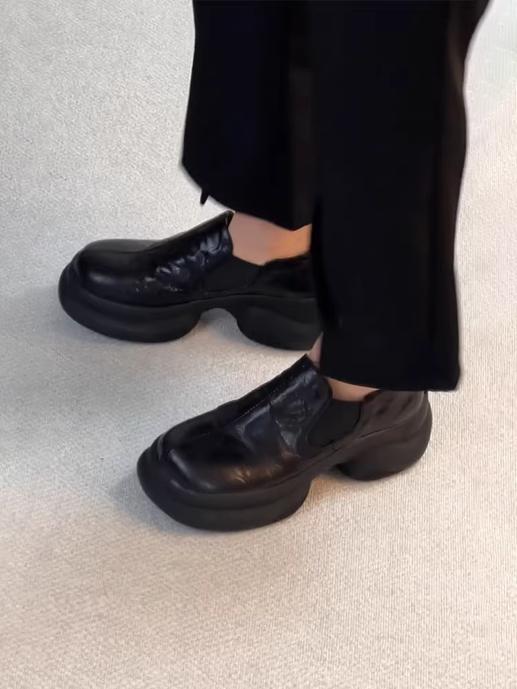 Phiên bản da cừu ~ Giày da cổ điển đế dày tăng chiều cao dành cho nữ, đế đế cao, giày lười cắt sâu, giày lười kiểu Anh