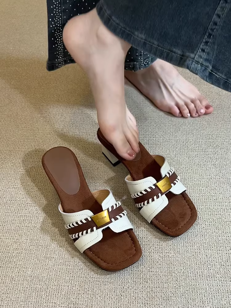 Phiên bản da cừu ~ Dép xỏ ngón đa năng mới dành cho nữ, dép mùa hè thời trang đế dày bằng da thật, kiểu dáng hở mũi vuông