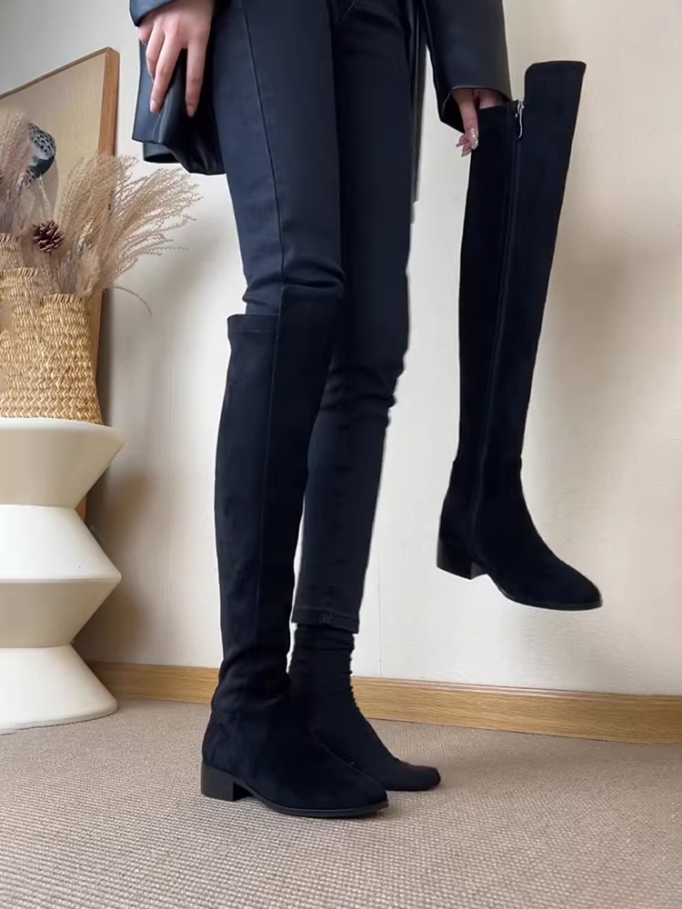 Phiên bản da bò ~ Giày bốt cưỡi ngựa cao quá đầu gối có khóa kéo bên hông dành cho nữ, bốt dài màu đen, tôn dáng, da mờ, bốt đa năng và thời trang.