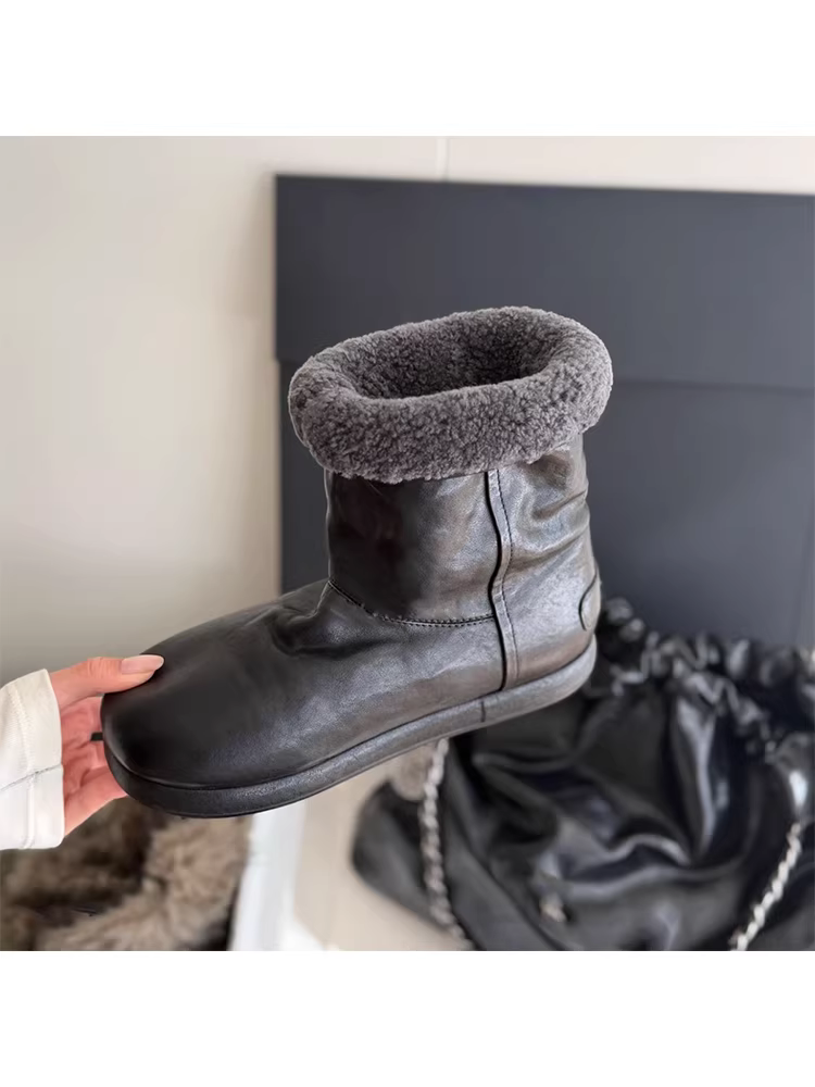 Phiên bản da bò ~ Giày bốt cotton cổ điển thời trang màu đen dành cho nữ, lông cừu dày, ấm áp, thích hợp để mặc ngoài trời ở vùng Đông Bắc, giày đi tuyết thanh lịch cao cấp