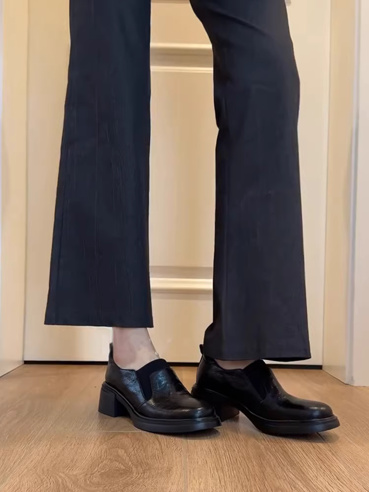 Phiên bản da cừu ~ Giày lười cổ thấp tối giản màu đen đậm dành cho nữ, giày da đế dày kiểu cổ điển có mũi tròn kiểu cổ điển