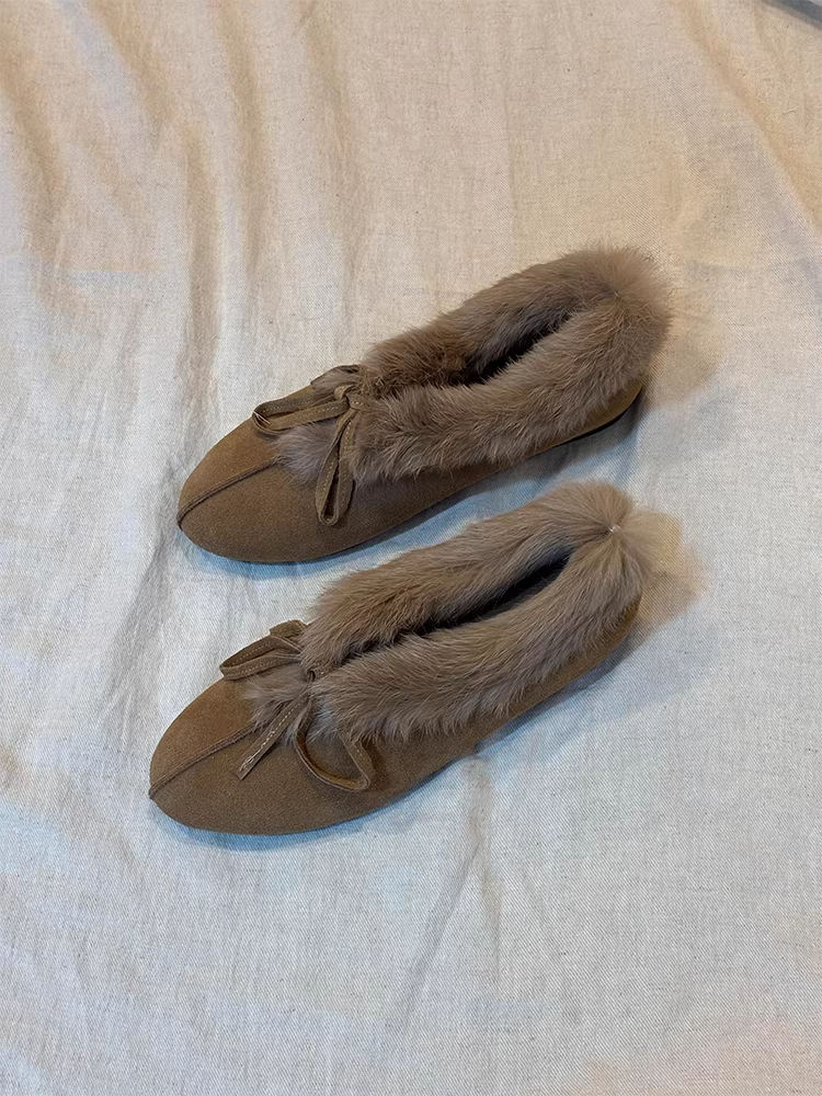 Phiên bản da cừu ~ Giày cotton đế bằng ấm áp Dongji dành cho nữ, da lộn kiểu retro có nơ, lót lông cừu, giày lười kiểu slip-on.