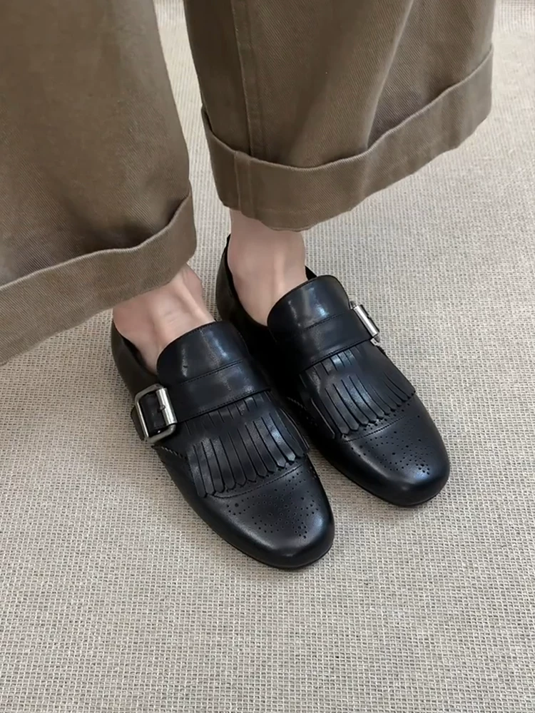 Phiên bản da cừu ~ giày lười mũi vuông bằng da thật kiểu retro dành cho nữ, giày da nhỏ có dây buộc màu đen đa năng có dây đeo tua rua