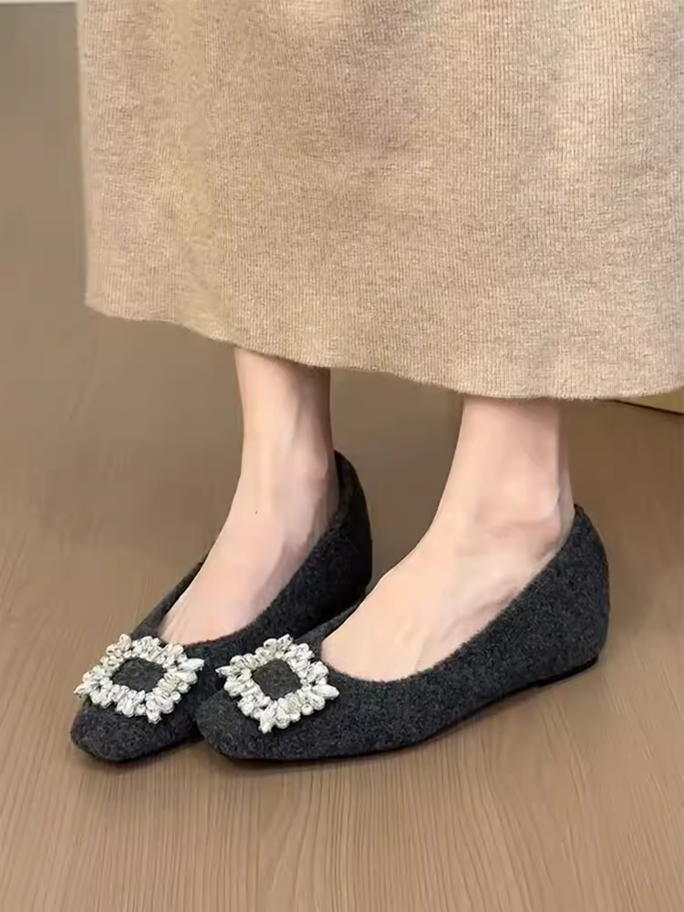 Phiên bản da cừu ~ Giày dạ hội có khóa vuông đính đá phong cách Pháp dành cho nữ, kiểu dáng cổ tích, khí chất dịu dàng, giày đế thấp mũi vuông.