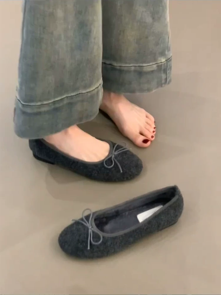 Phiên bản da cừu~ Giày đơn nông kiểu Pháp có nơ nhẹ nhàng thời trang dành cho nữ, giày Mary Jane phong cách và đa năng để mang ngoài trời.